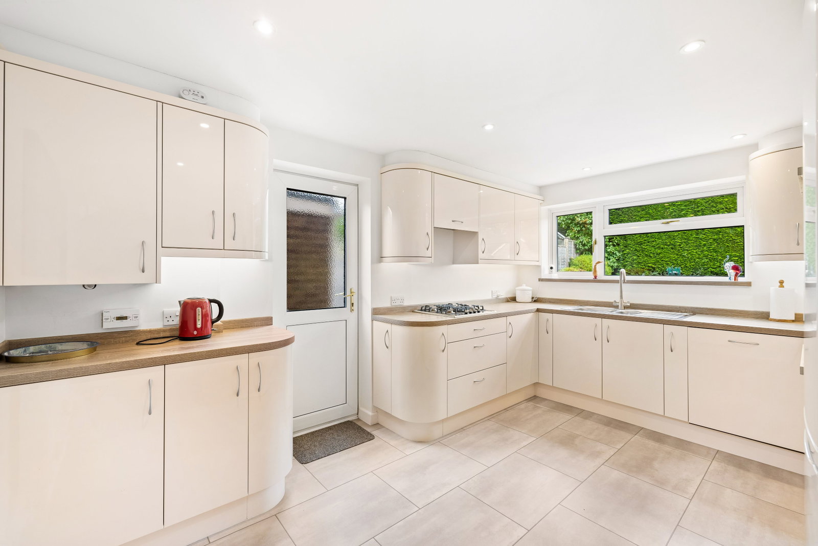 Detached House in East Grinstead