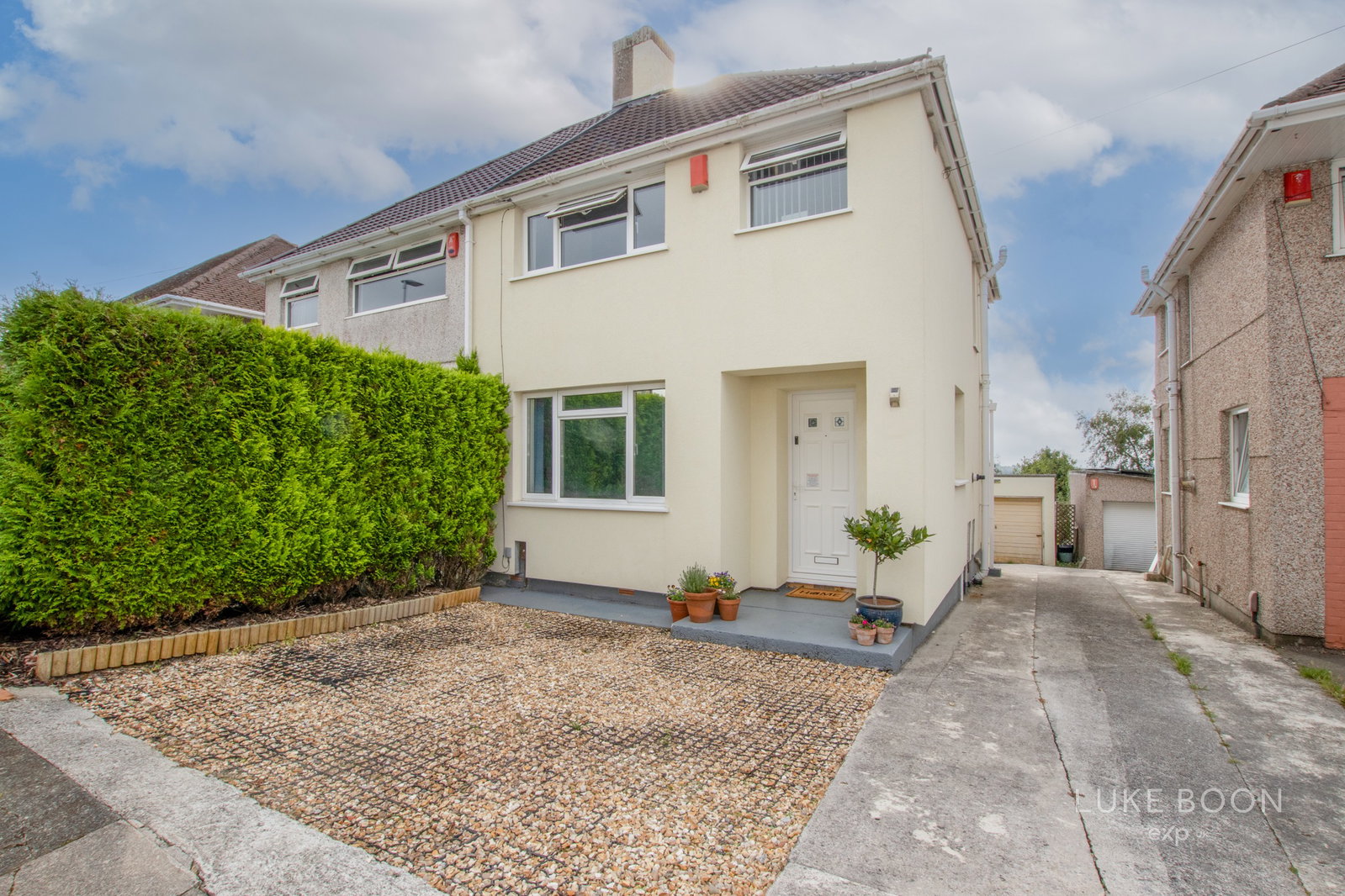 Semi Detached House for sale in Plymouth, Churchway, Weston Mill, PL5 1AL, 893 m²