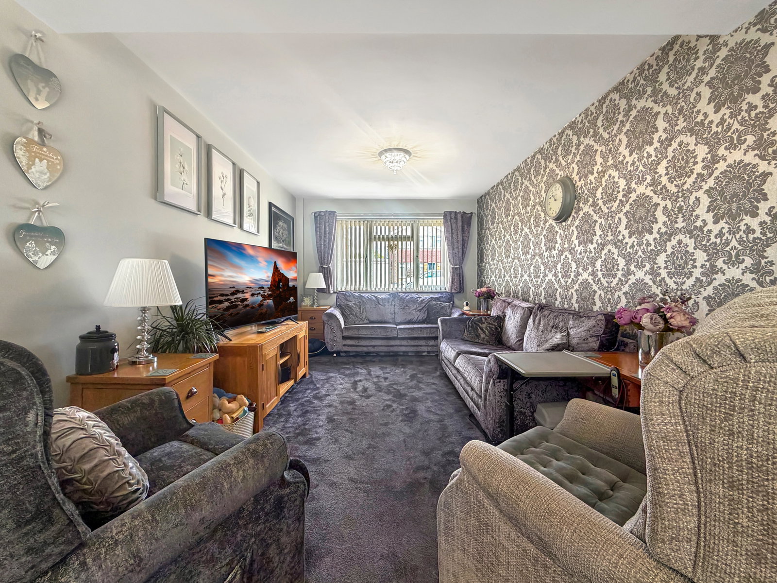 Semi Detached Bungalow in Stanford-le-hope