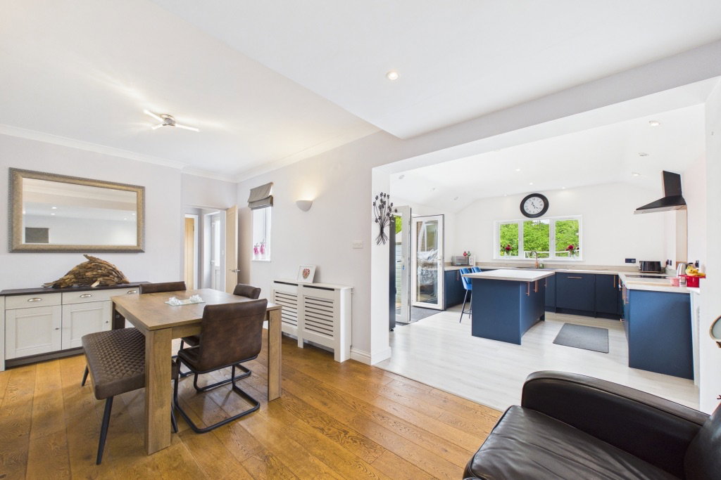 Detached House for sale in Lincoln, Welcome to Alanbrook, 25 Crosby Lane, Welbourn, Lincoln, LN5 0NR, 1612 m²