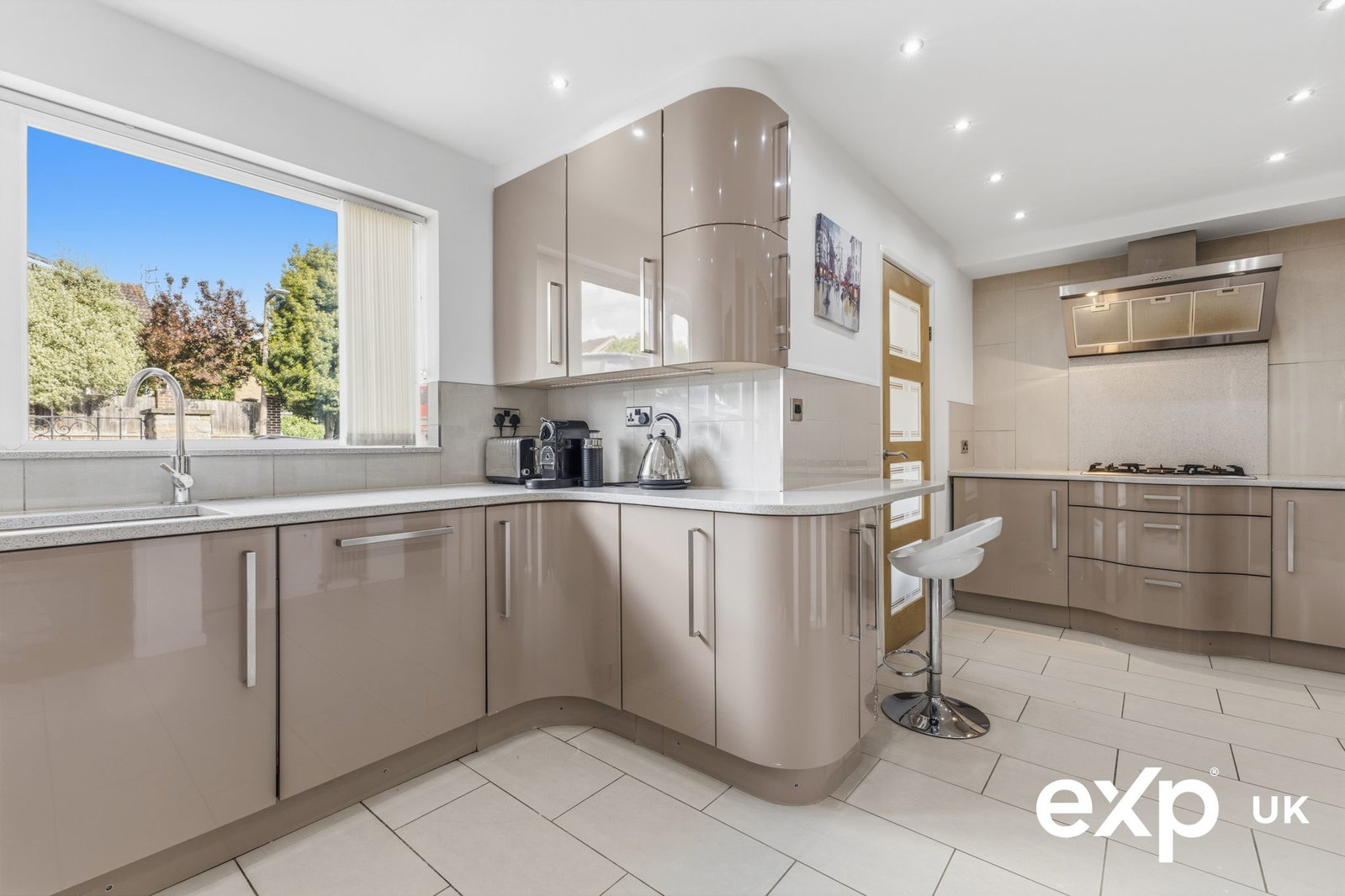 Detached House in Nottingham