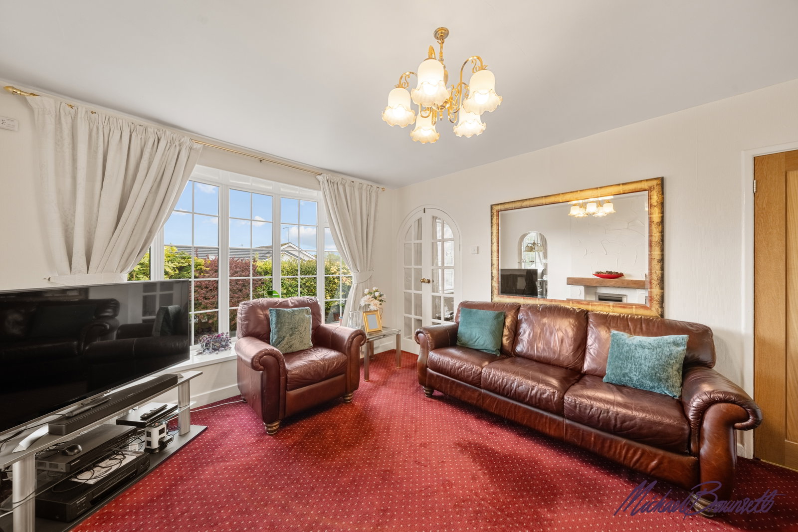 Detached House in Bradford