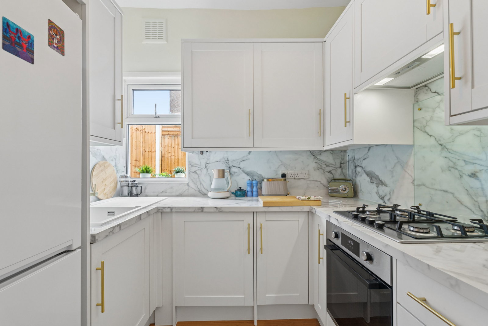 Flat for sale in Croydon, Colson Road, Croydon, CR0
