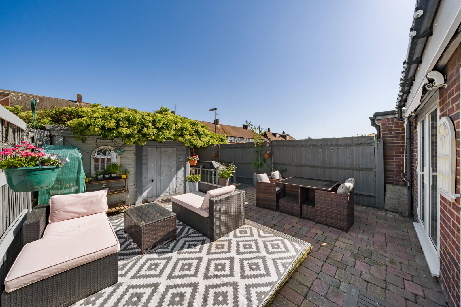 Terraced House in Ashford