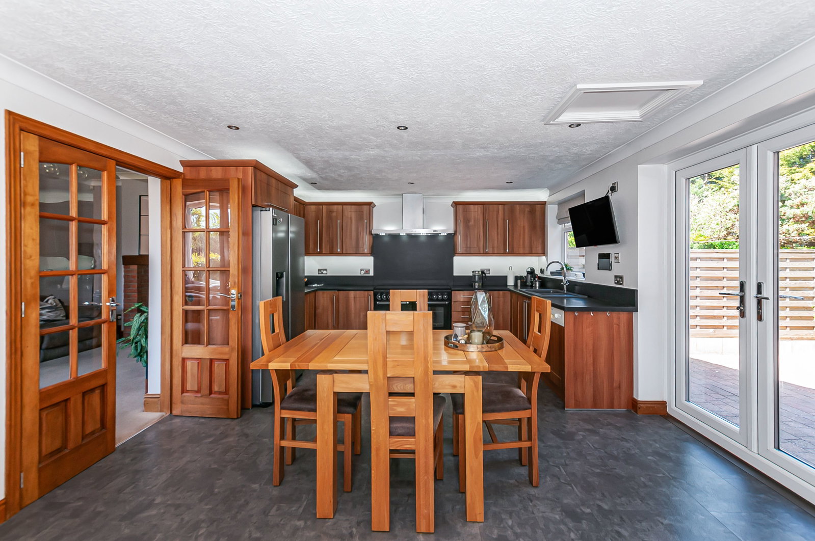 Semi Detached House in Hull