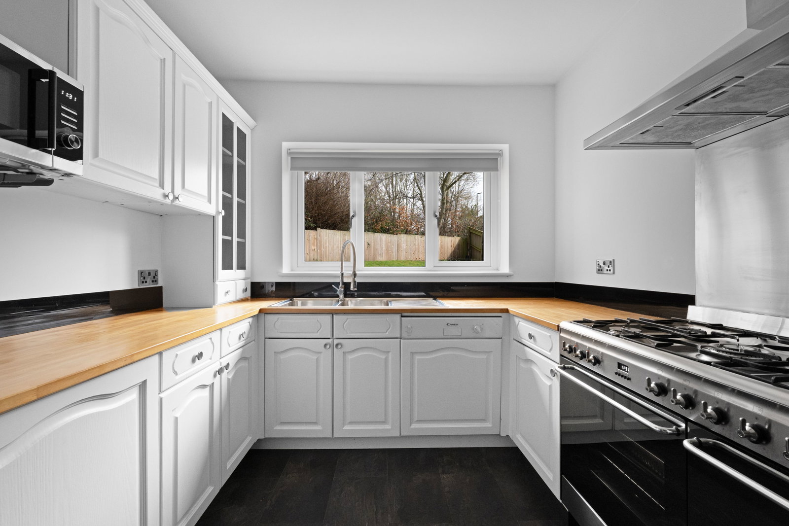 Detached House in Macclesfield