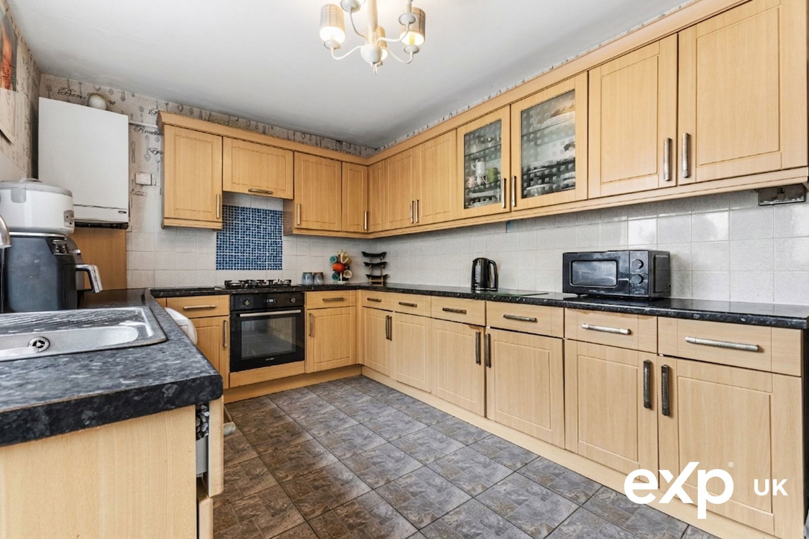Semi Detached House in Mansfield