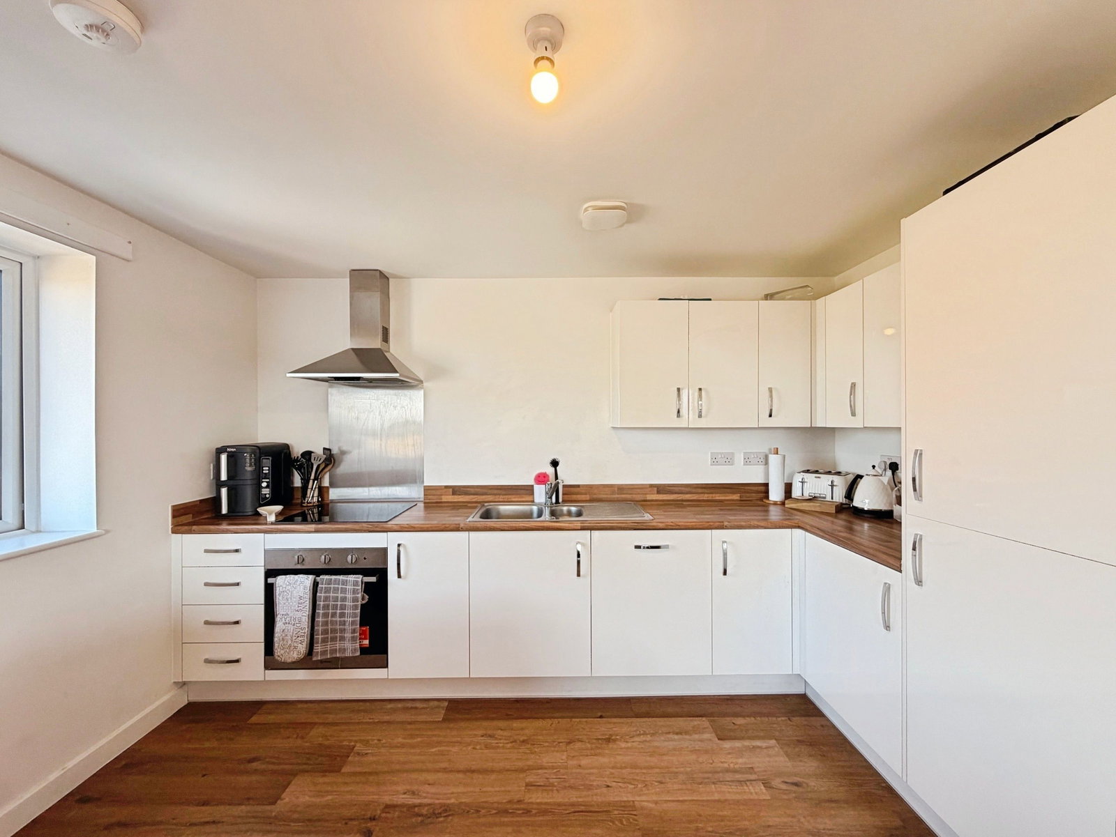 Flat for sale in Bristol, William Jessop Way, Bristol, BS13 0FE