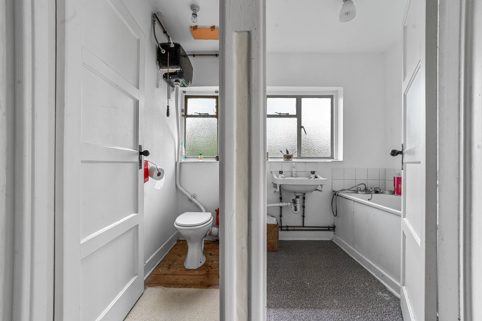 End Of Terrace House in Chigwell