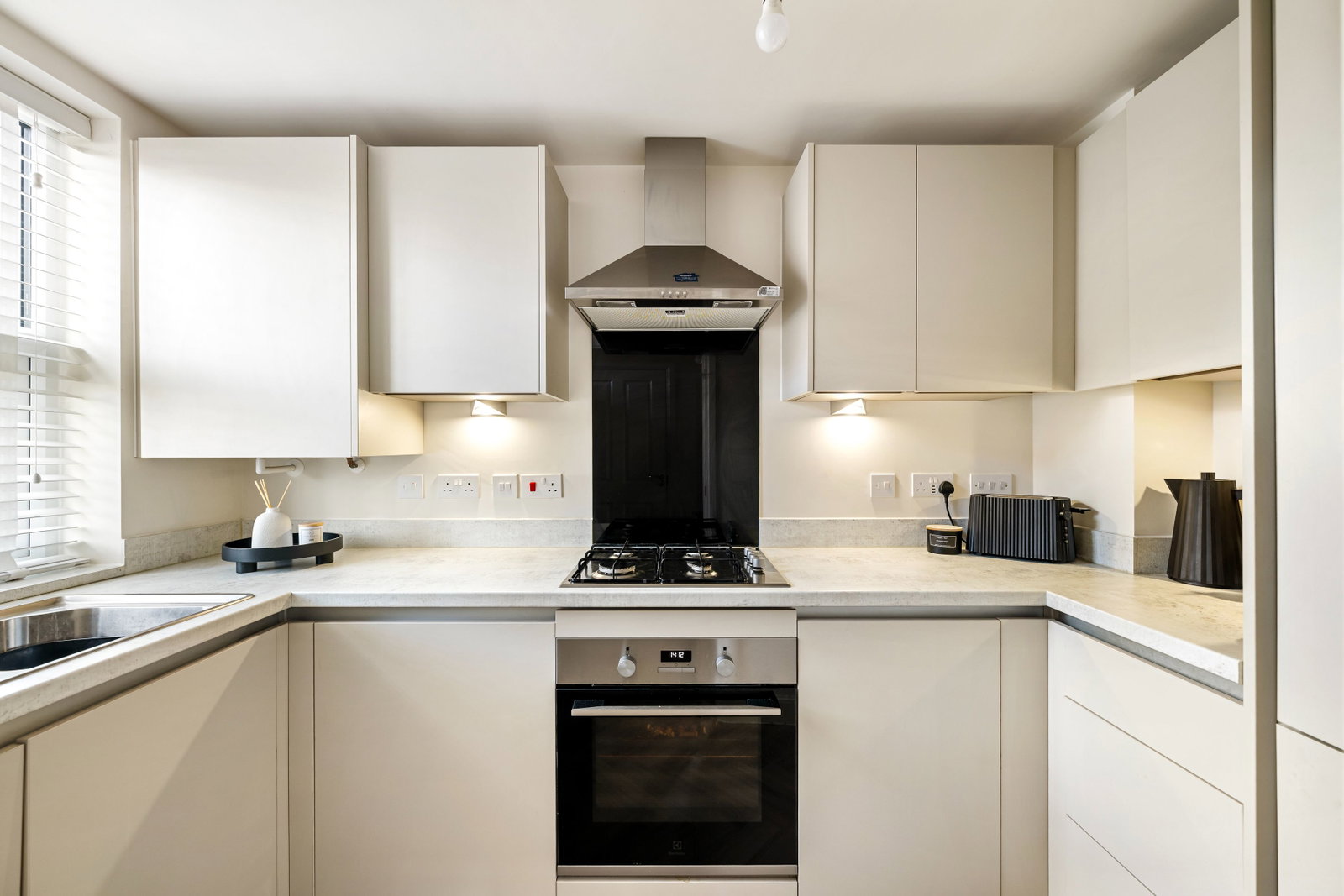 Semi Detached House in Witham St Hughs