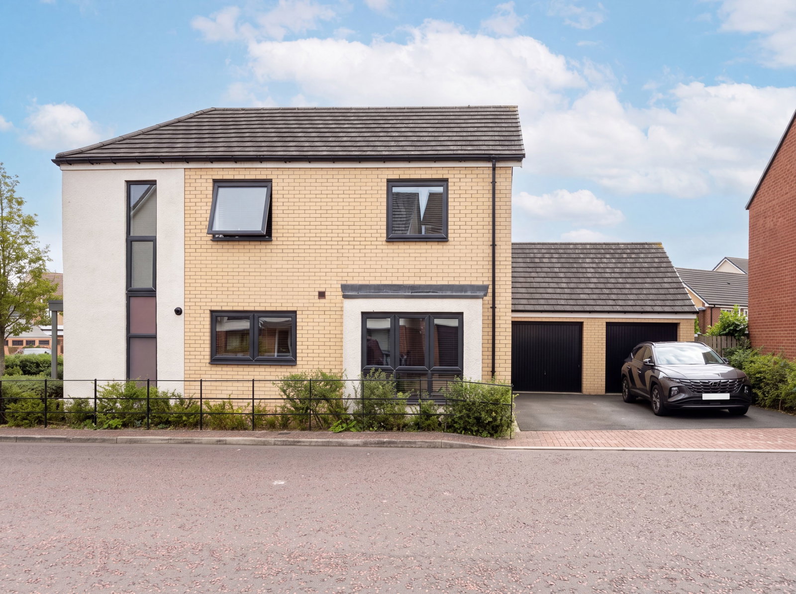 Detached House in Newcastle Upon Tyne