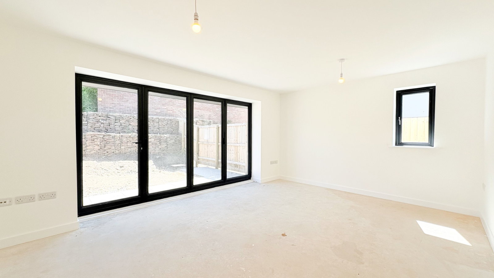 Semi Detached House for sale in Bristol, Fir Tree Lane, Bristol, BS5 8TZ