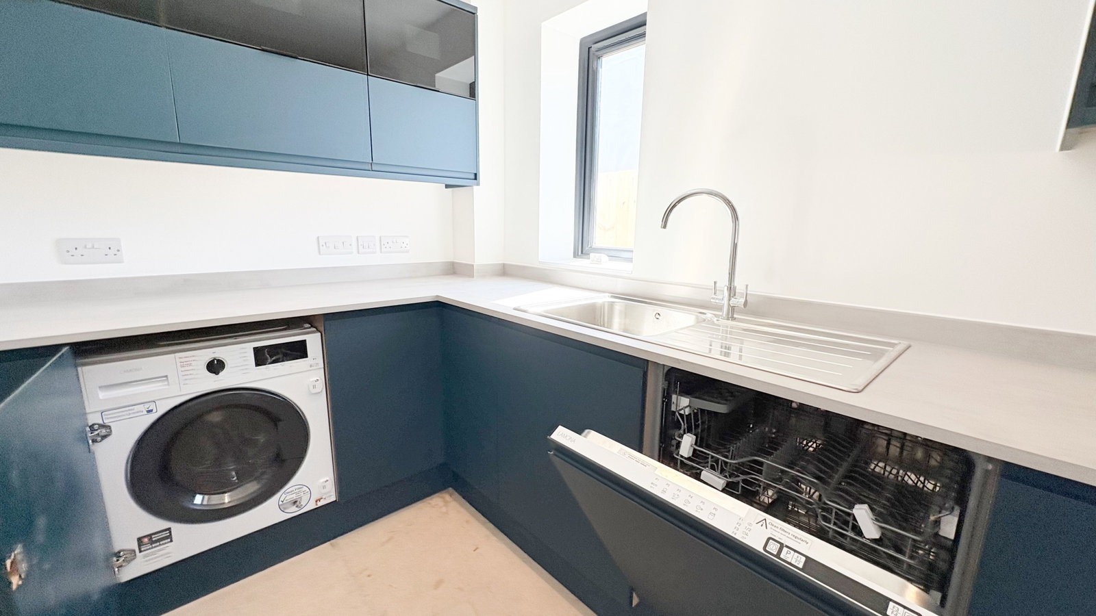 Semi Detached House in Bristol