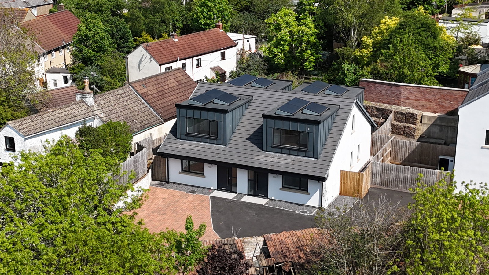 Semi Detached House in Bristol