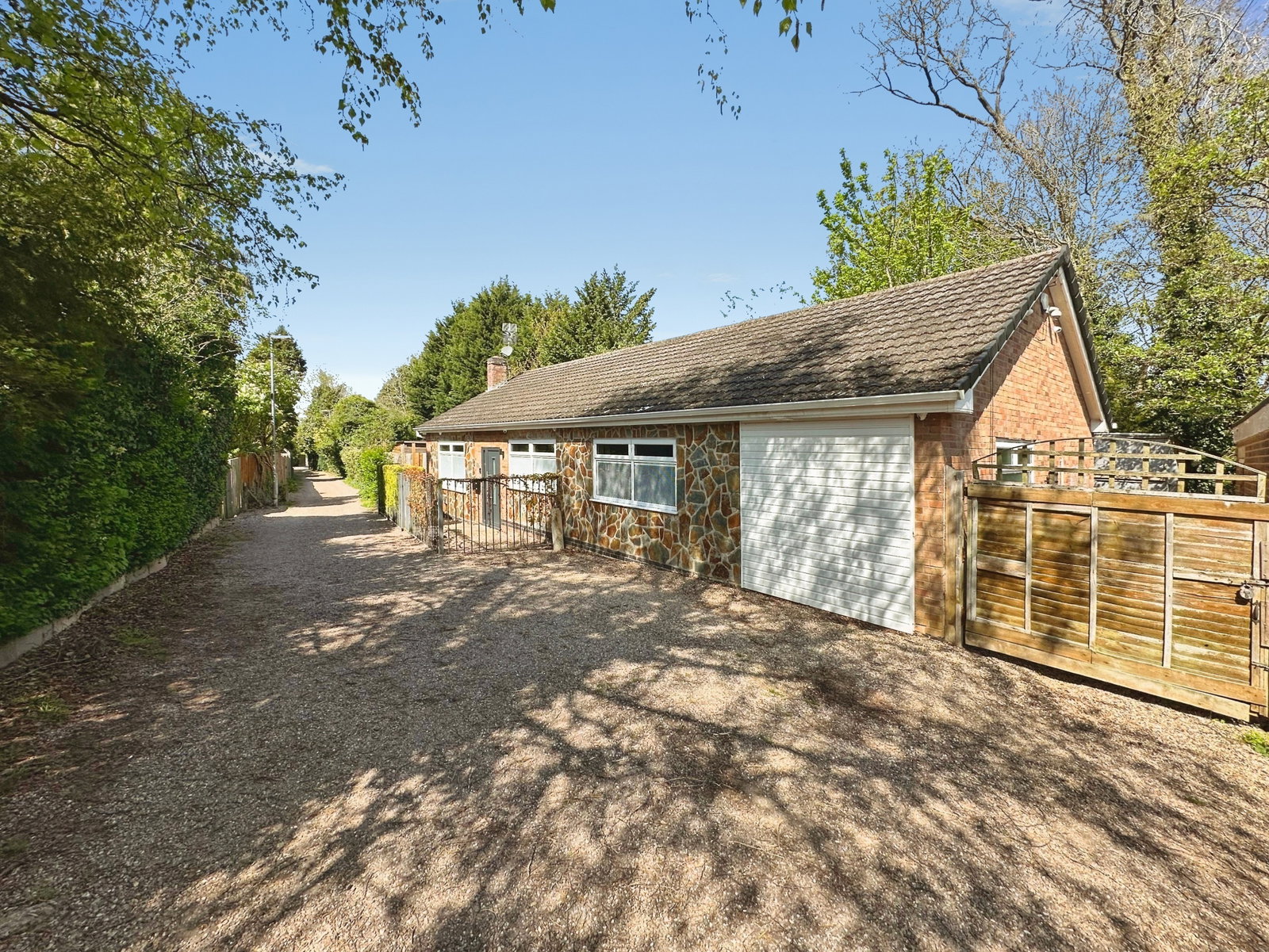Bungalow in Leicester