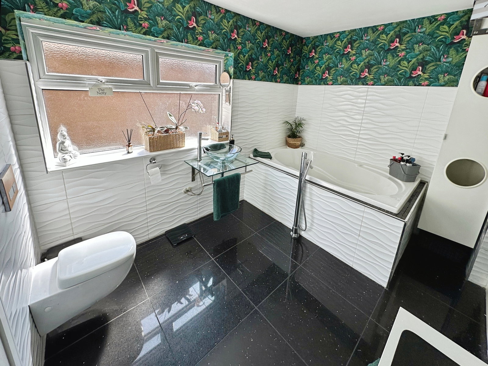 Bungalow in Leicester
