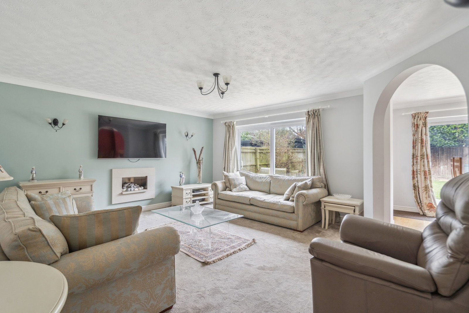 Detached House in Chalfont St Peter