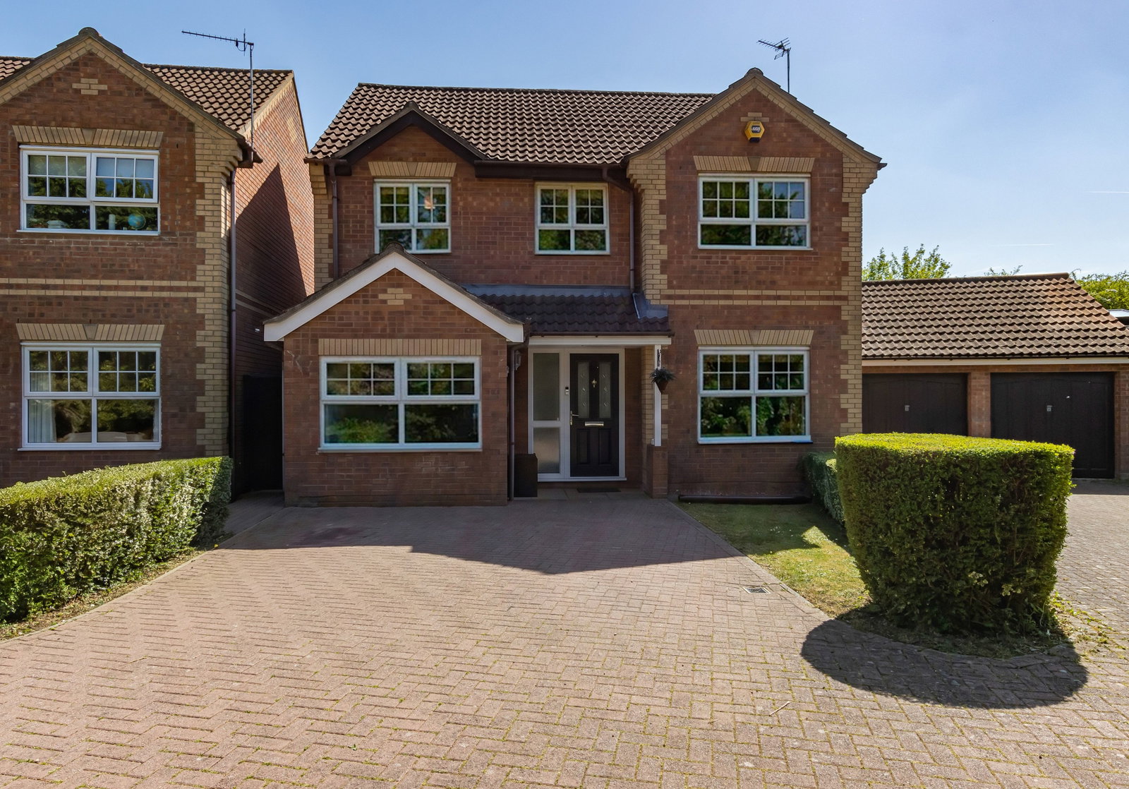 Detached House in Milton Keynes