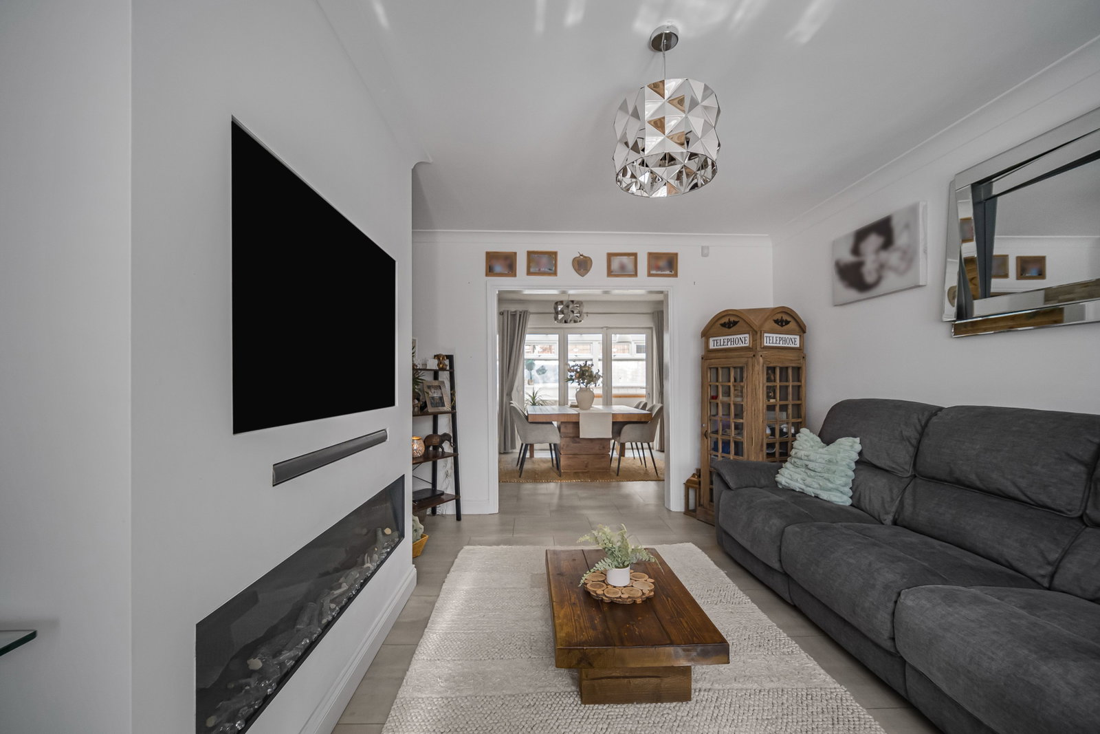 Semi Detached House in Pontypridd