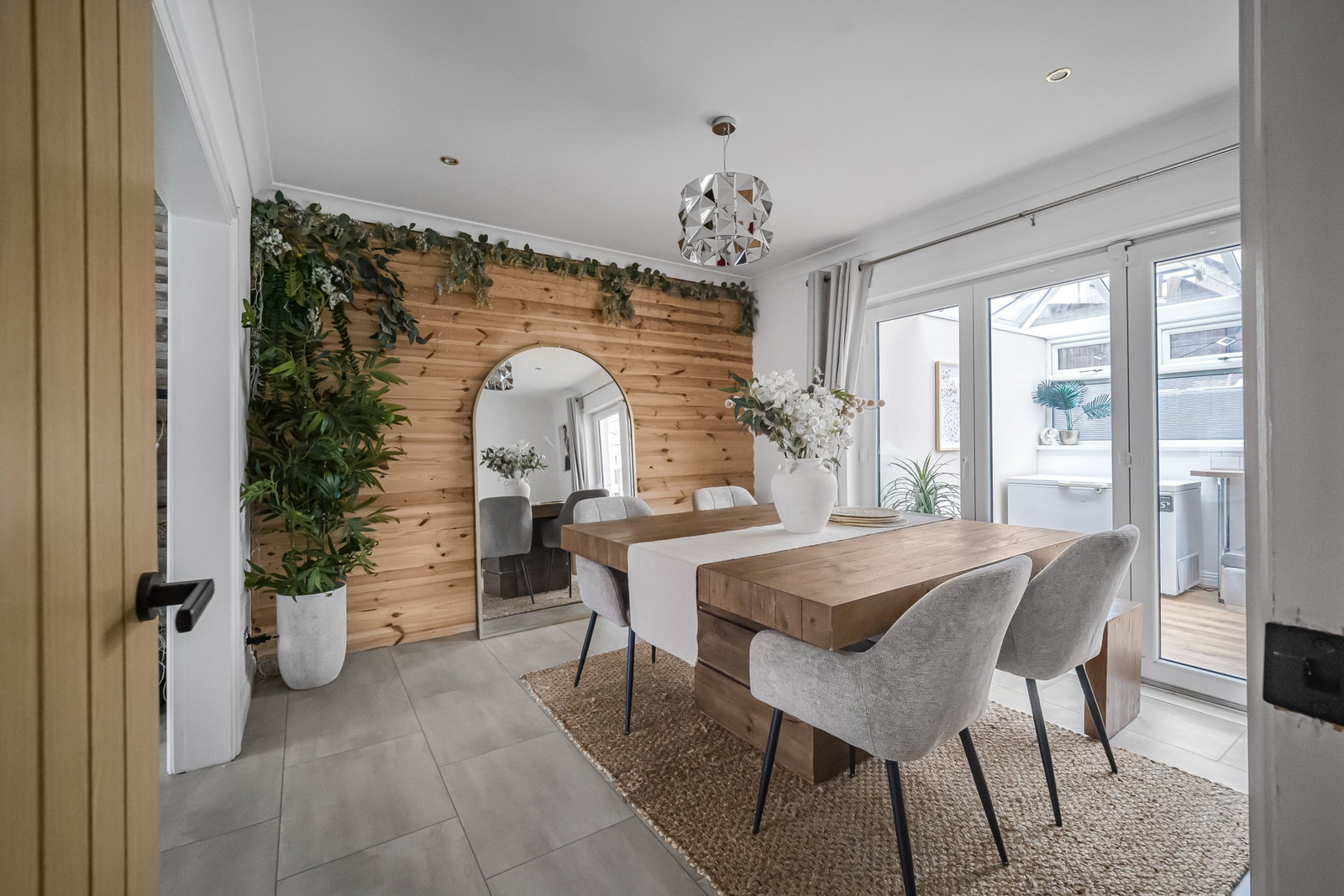 Semi Detached House in Pontypridd
