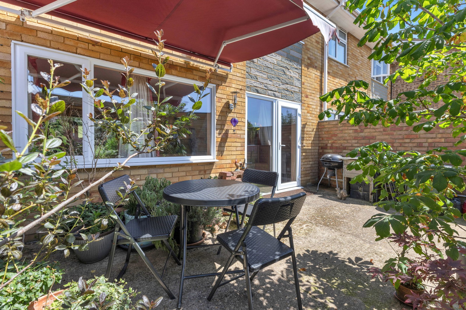 Terraced House in Dunstable