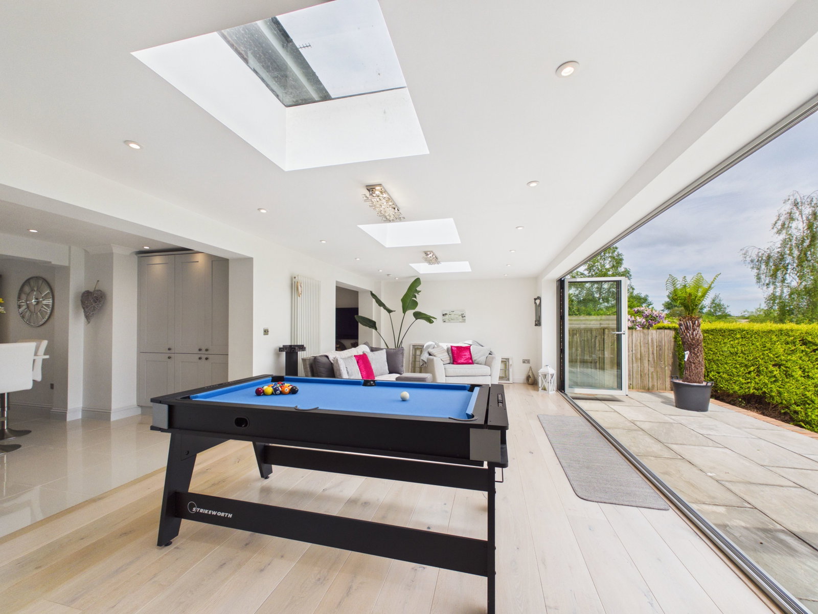 Semi Detached House in Tenterden