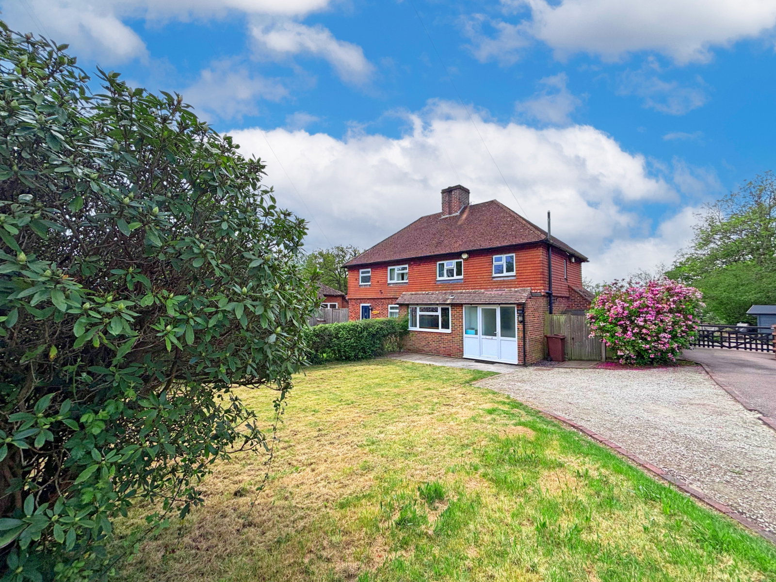 Semi Detached House in Crowborough