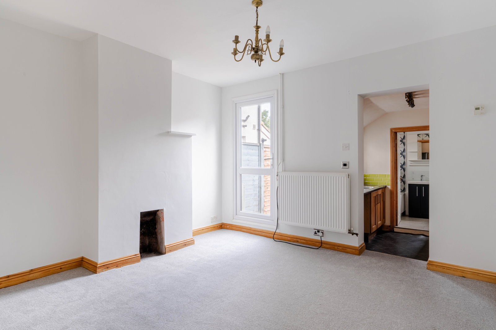 Terraced House for sale in Tonbridge, Danvers Road, Tonbridge, TN9 1TR, 701 m²