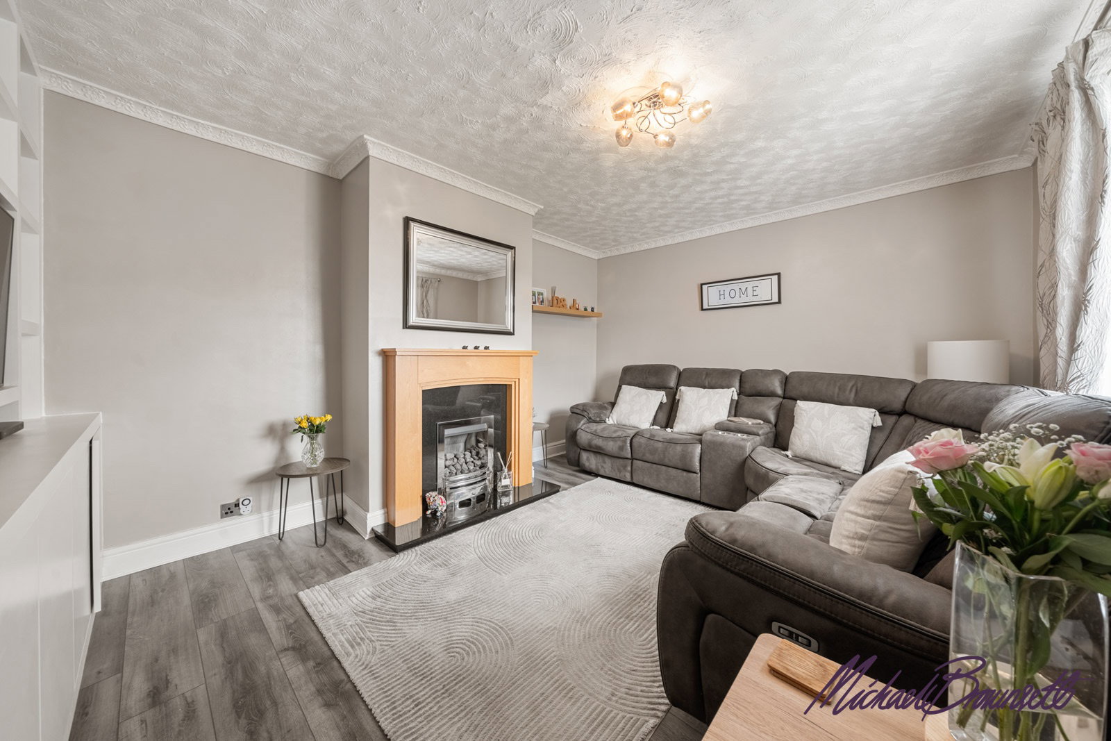 Semi Detached House in Bradford
