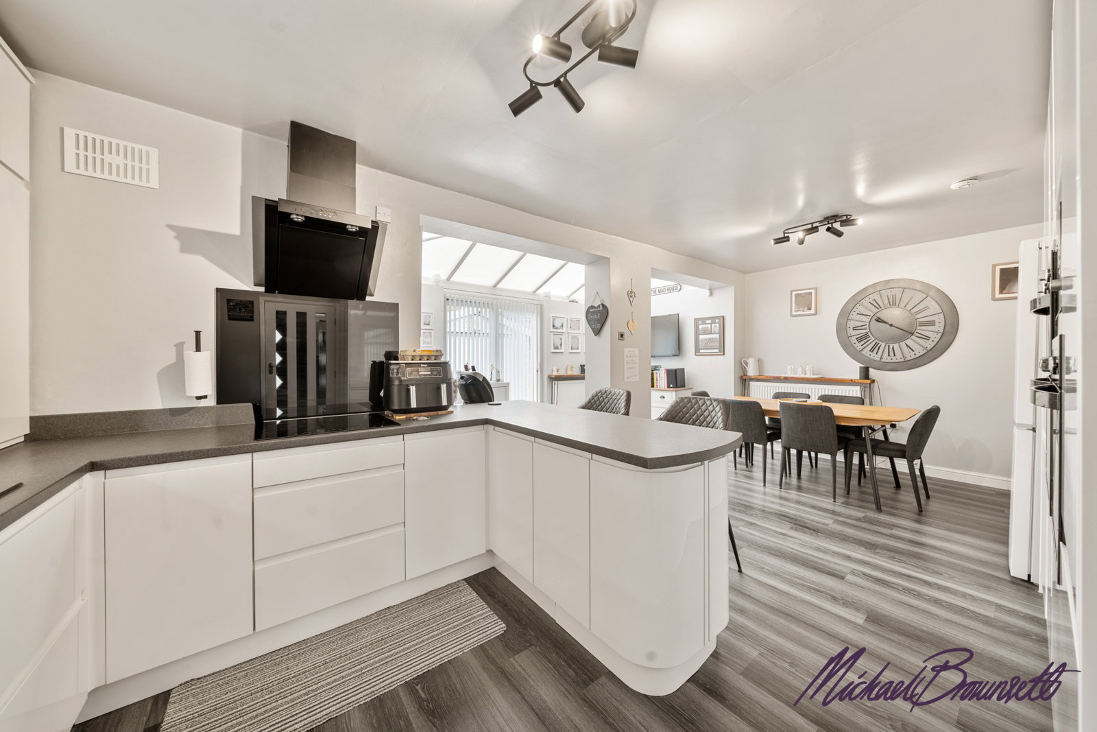 Semi Detached House in Bradford
