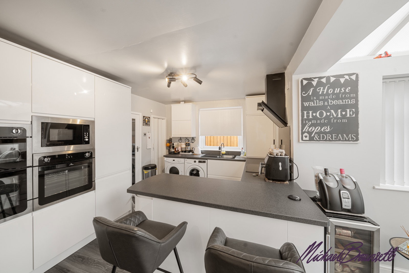 Semi Detached House in Bradford