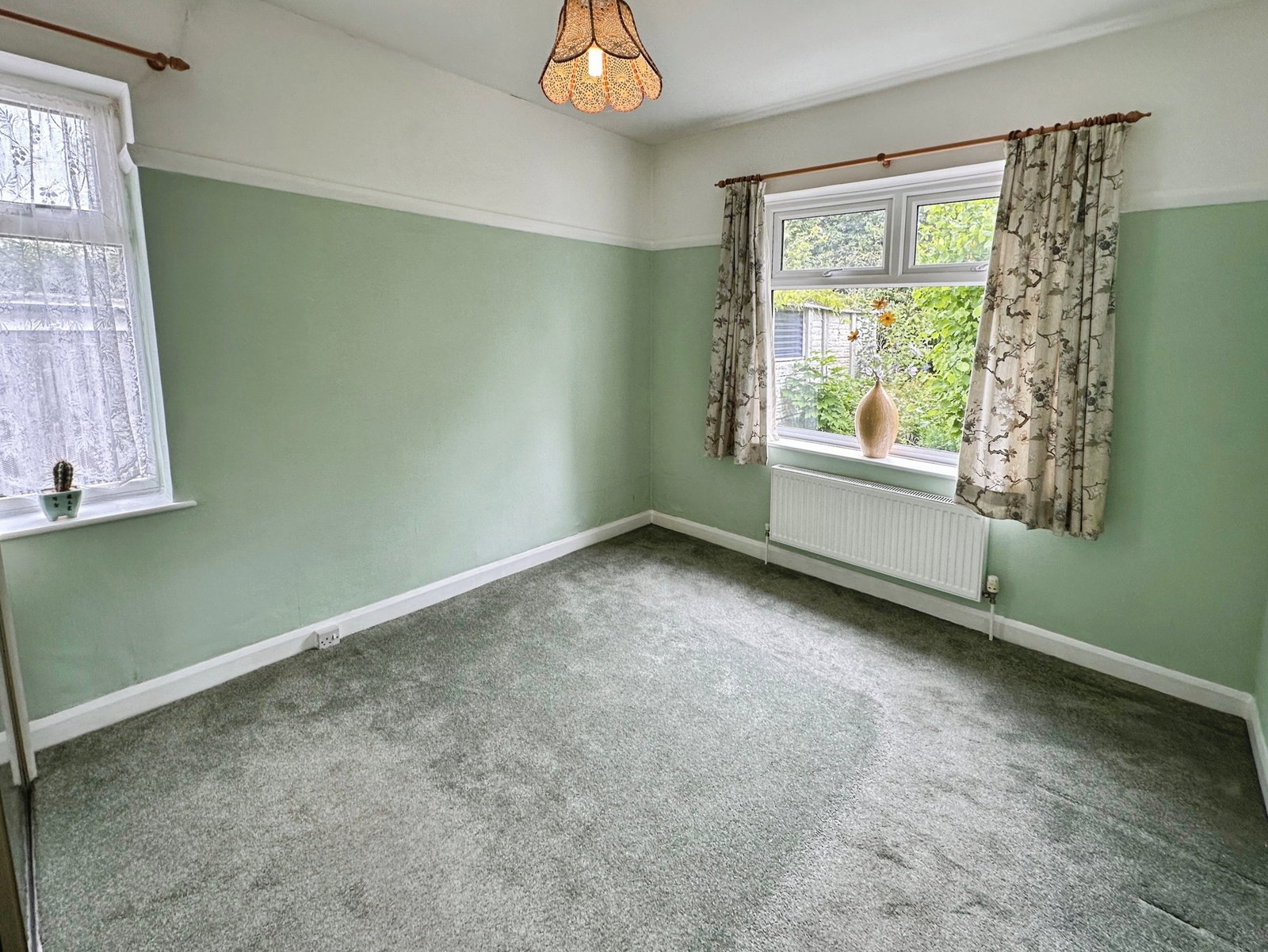 Bungalow for sale in Leicester, Iris Avenue, Glen Parva, Leicester, LE2 9JJ