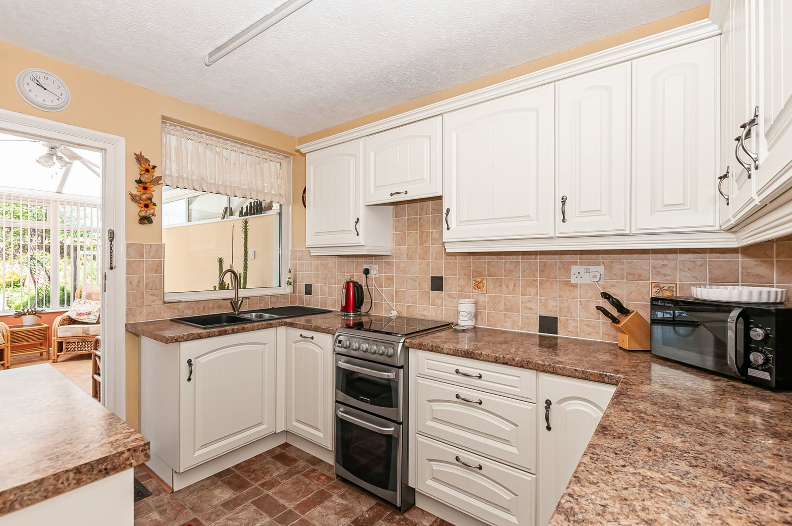 Semi Detached House in Hull