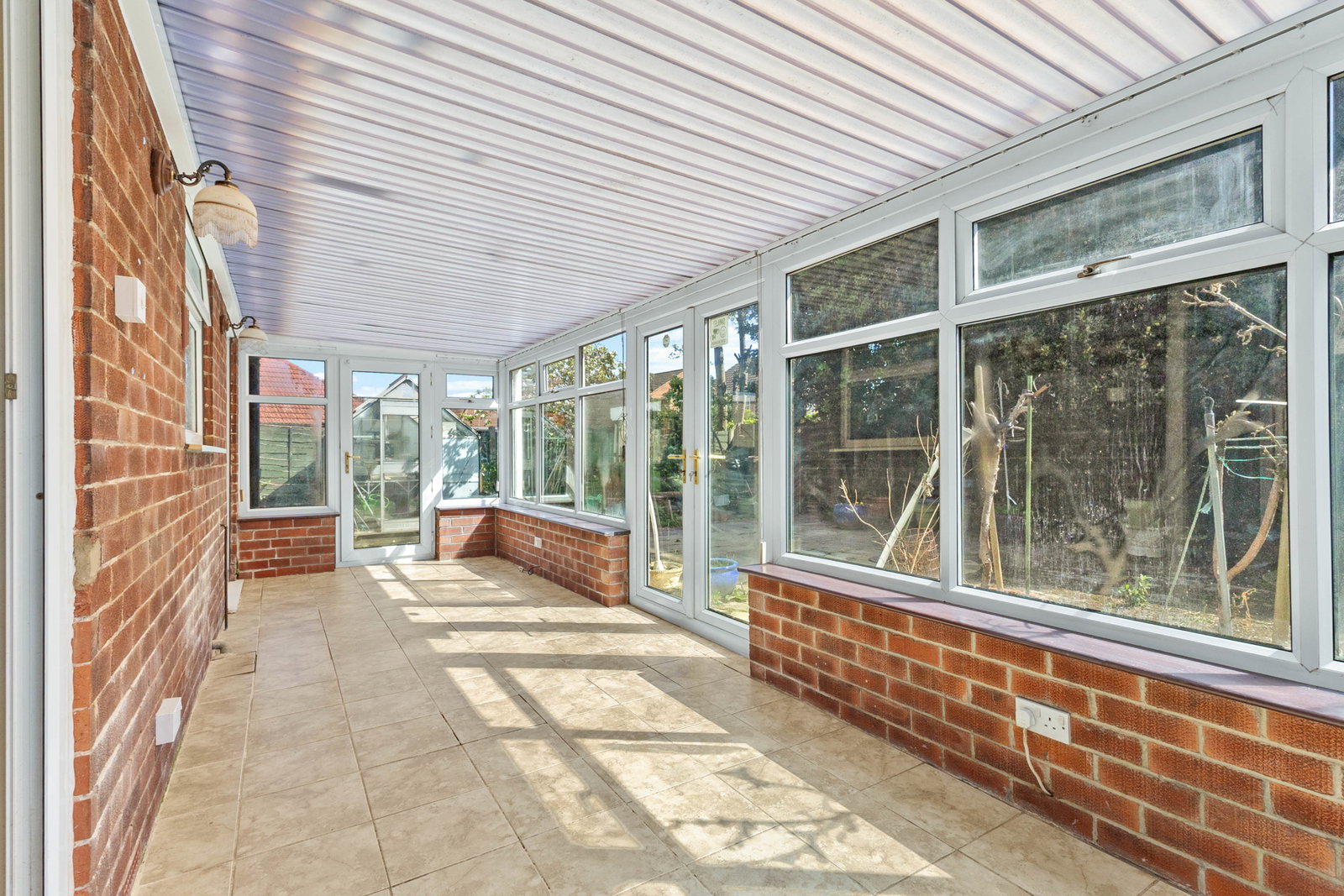 Semi Detached Bungalow for sale in Pontefract, St. Ives Close, Pontefract, WF8 1RP, 829 m²
