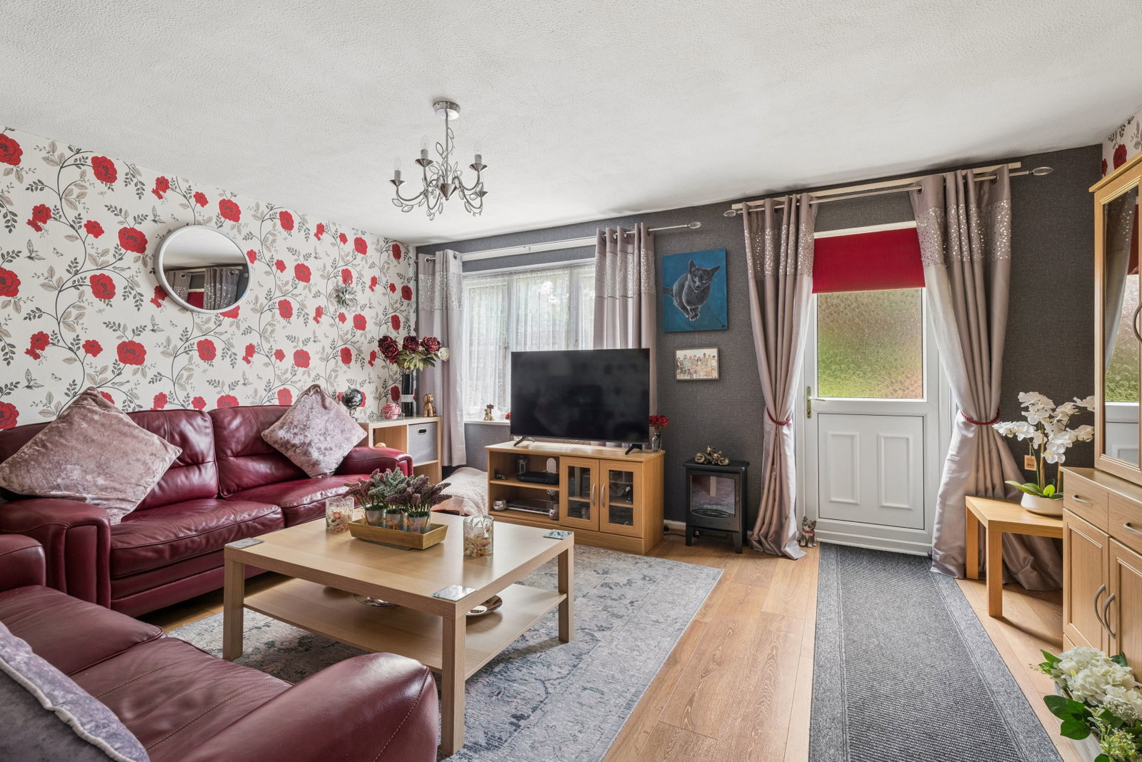 Terraced House in Dunstable
