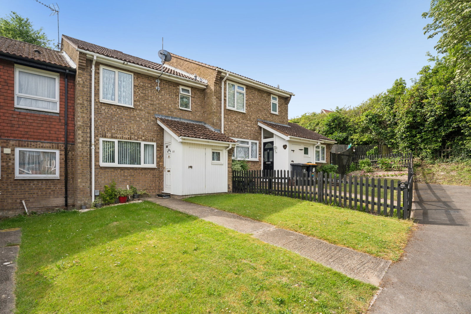 Terraced House in Dunstable