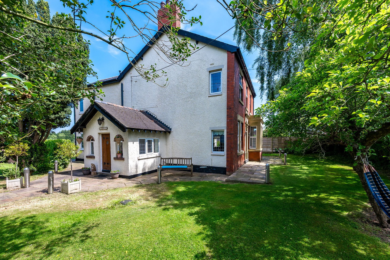 Detached House in Preston