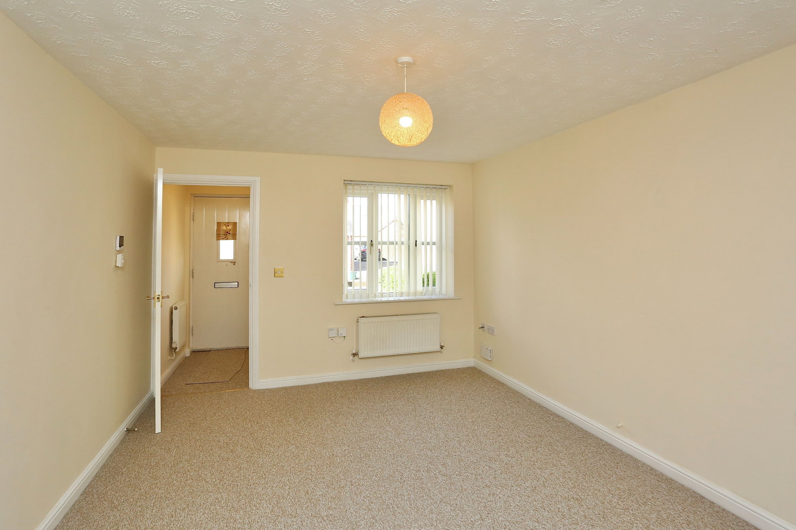 Detached House in Ebbw Vale