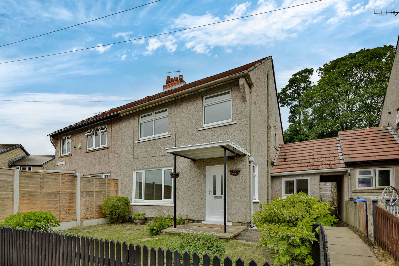 Semi Detached House in Colne
