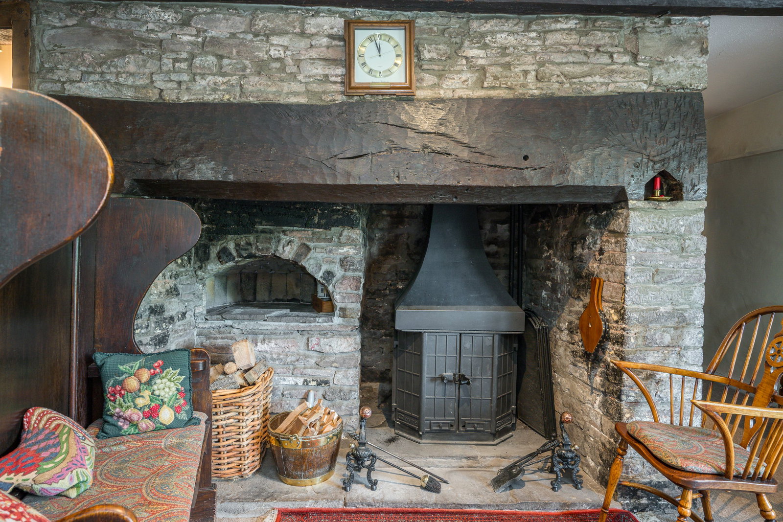 Detached House in Crickhowell