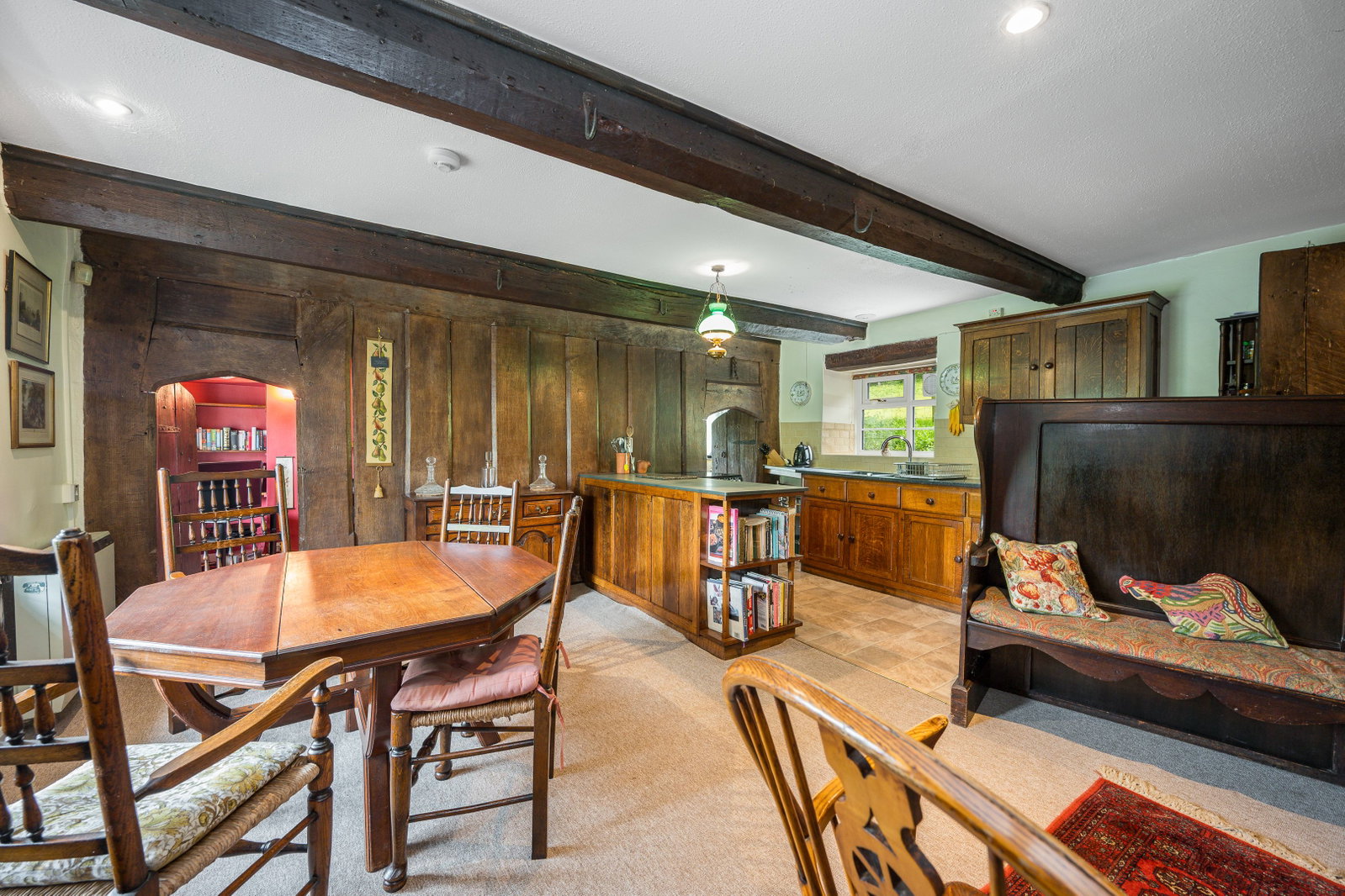 Detached House in Crickhowell