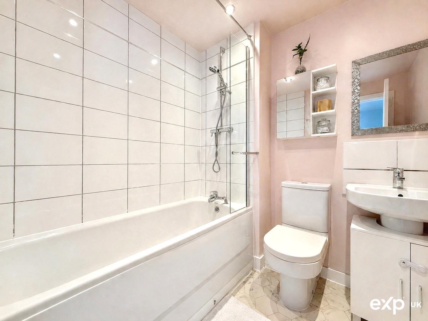 Semi Detached House in Milton Keynes