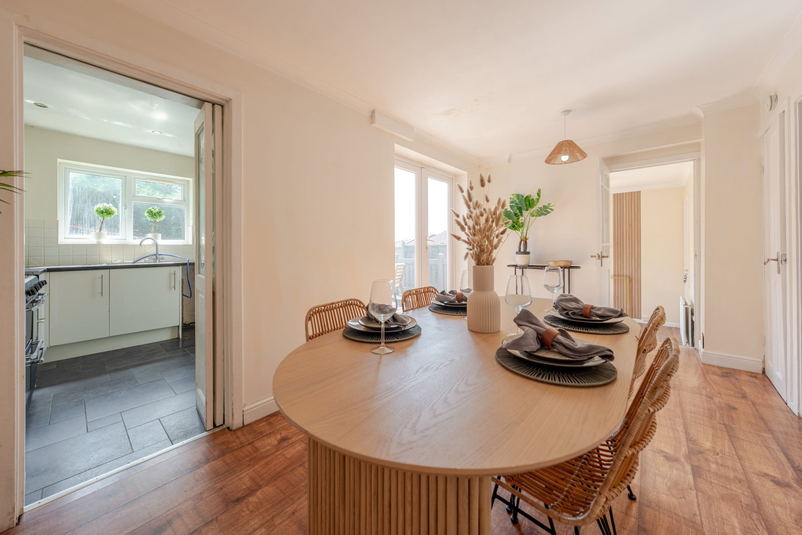 Semi Detached House in Leamington Spa