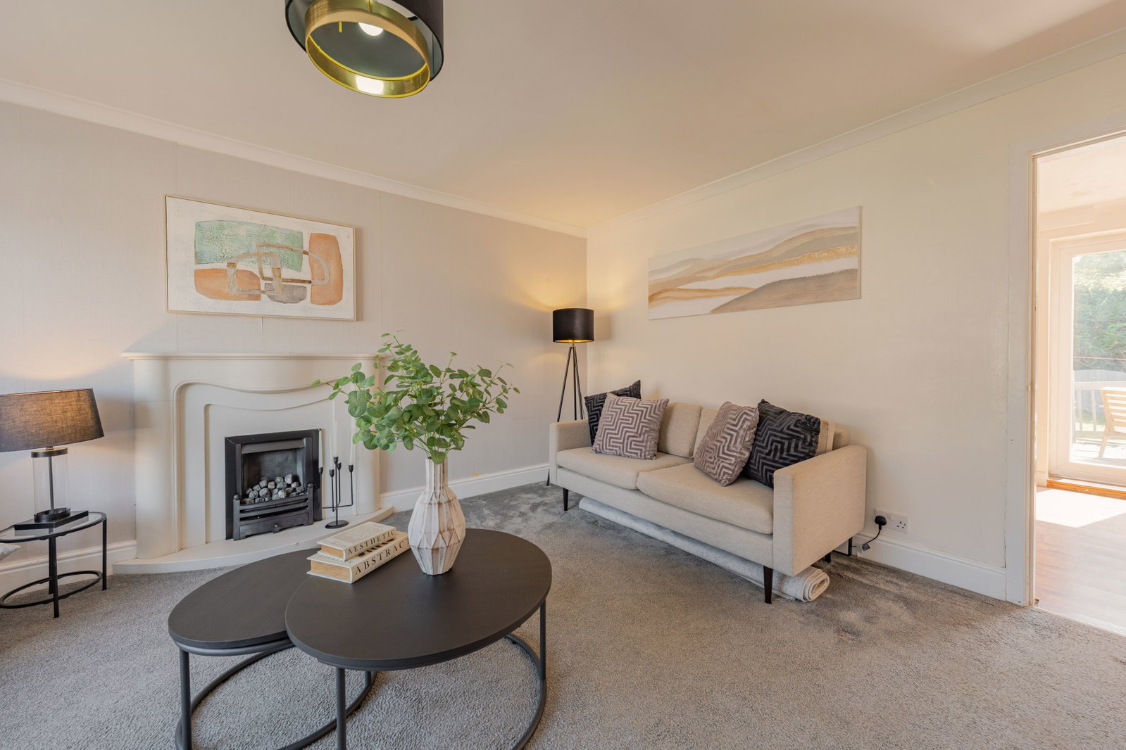 Semi Detached House in Leamington Spa