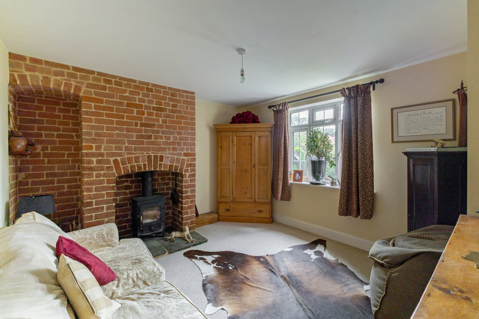 Semi Detached House in Gloucester