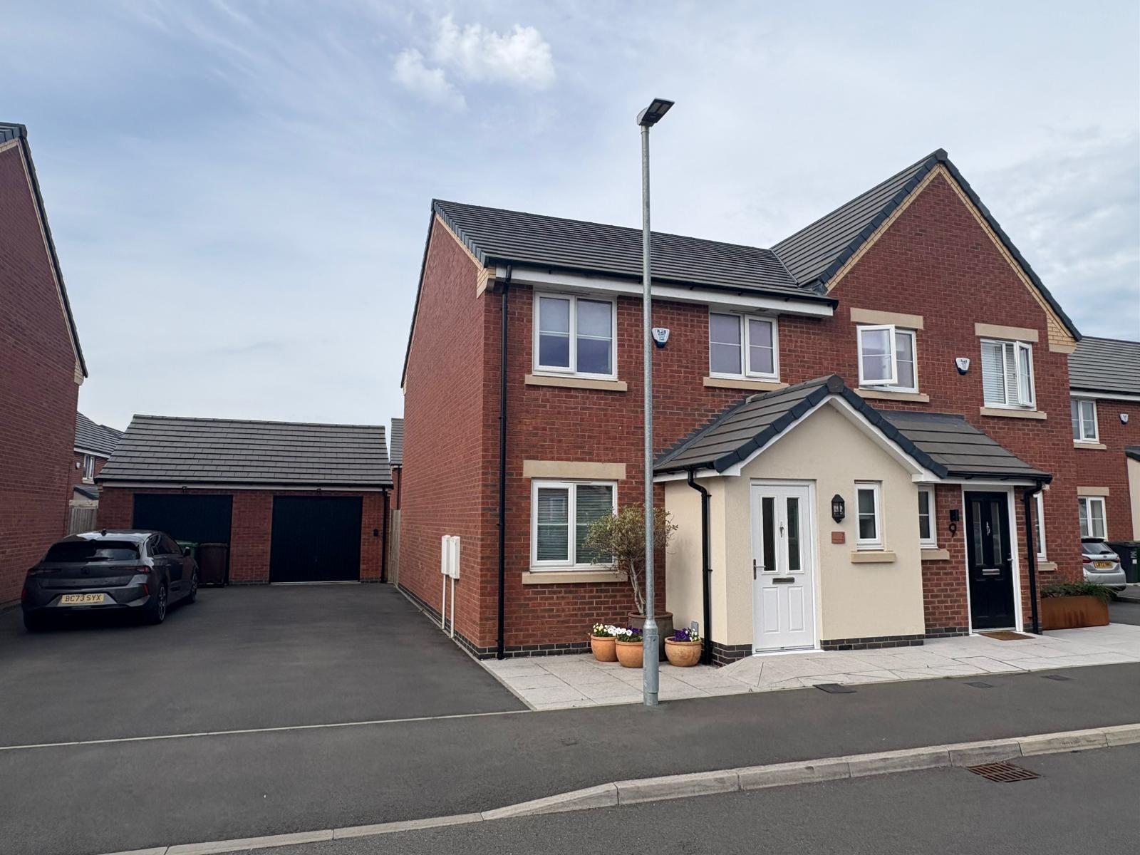 Semi Detached House in Sileby
