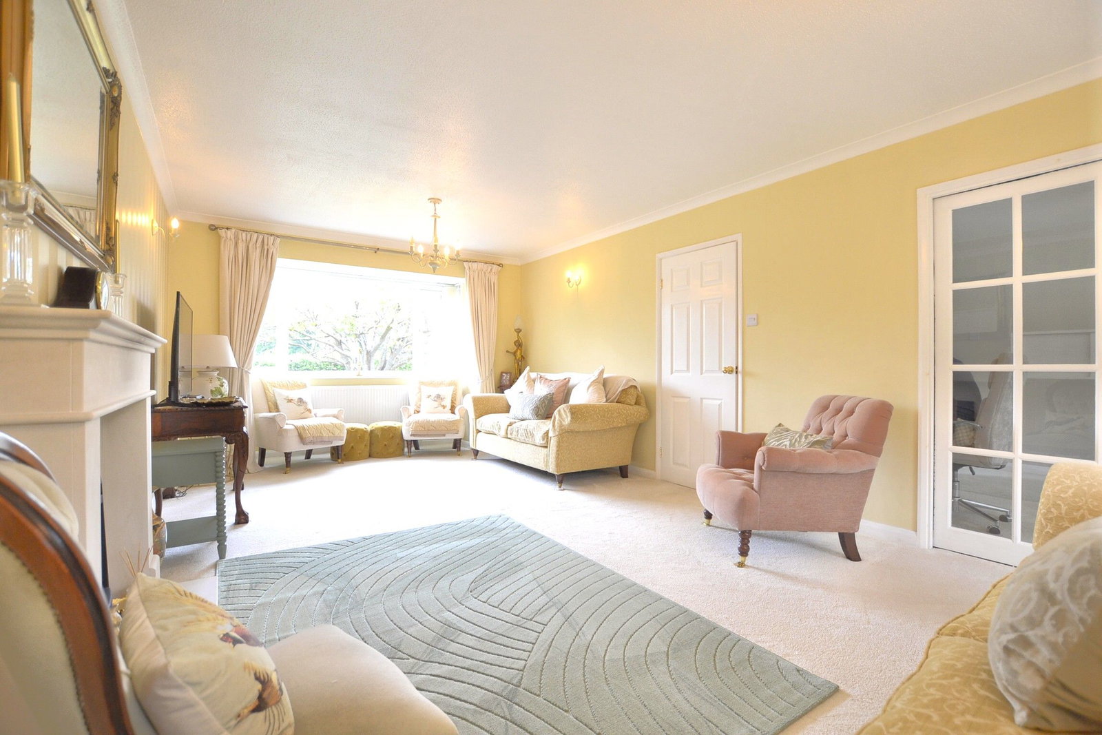 Detached House in Gloucester