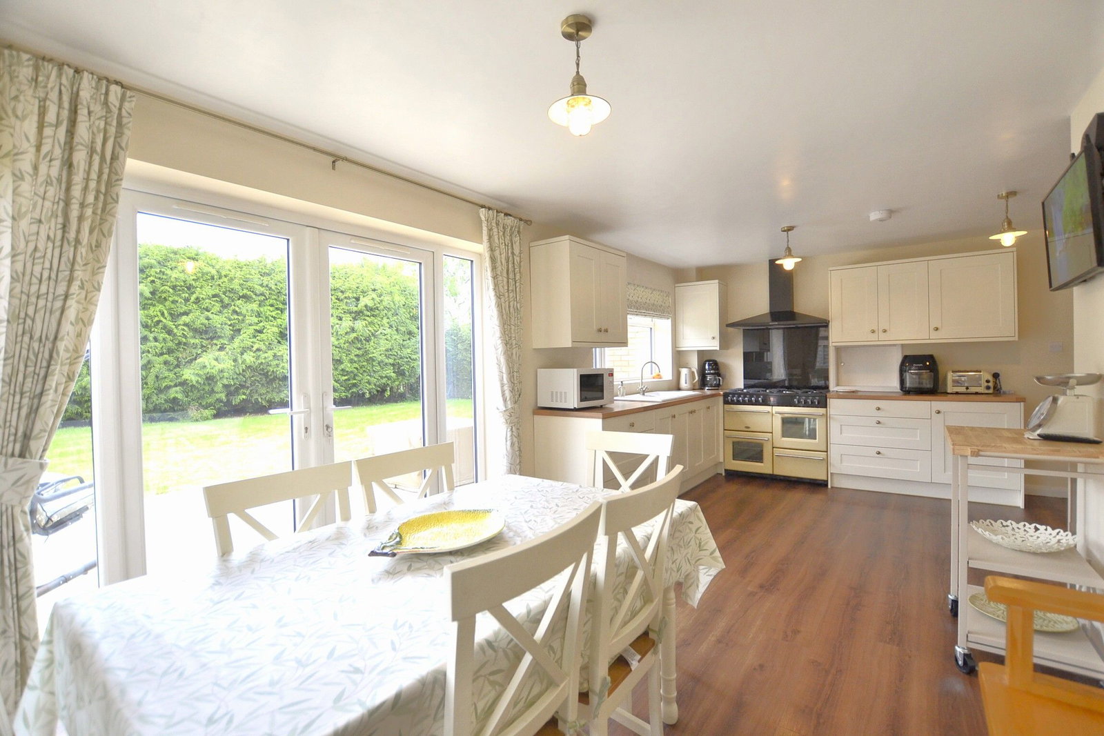 Detached House in Gloucester