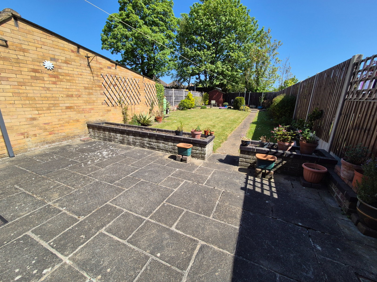 Semi Detached House in Dunstable