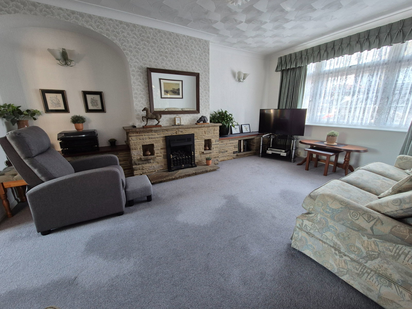 Semi Detached House in Dunstable